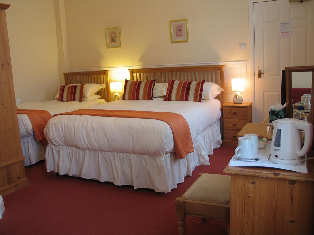 Trewithian Farm B&B Truro Quarto foto